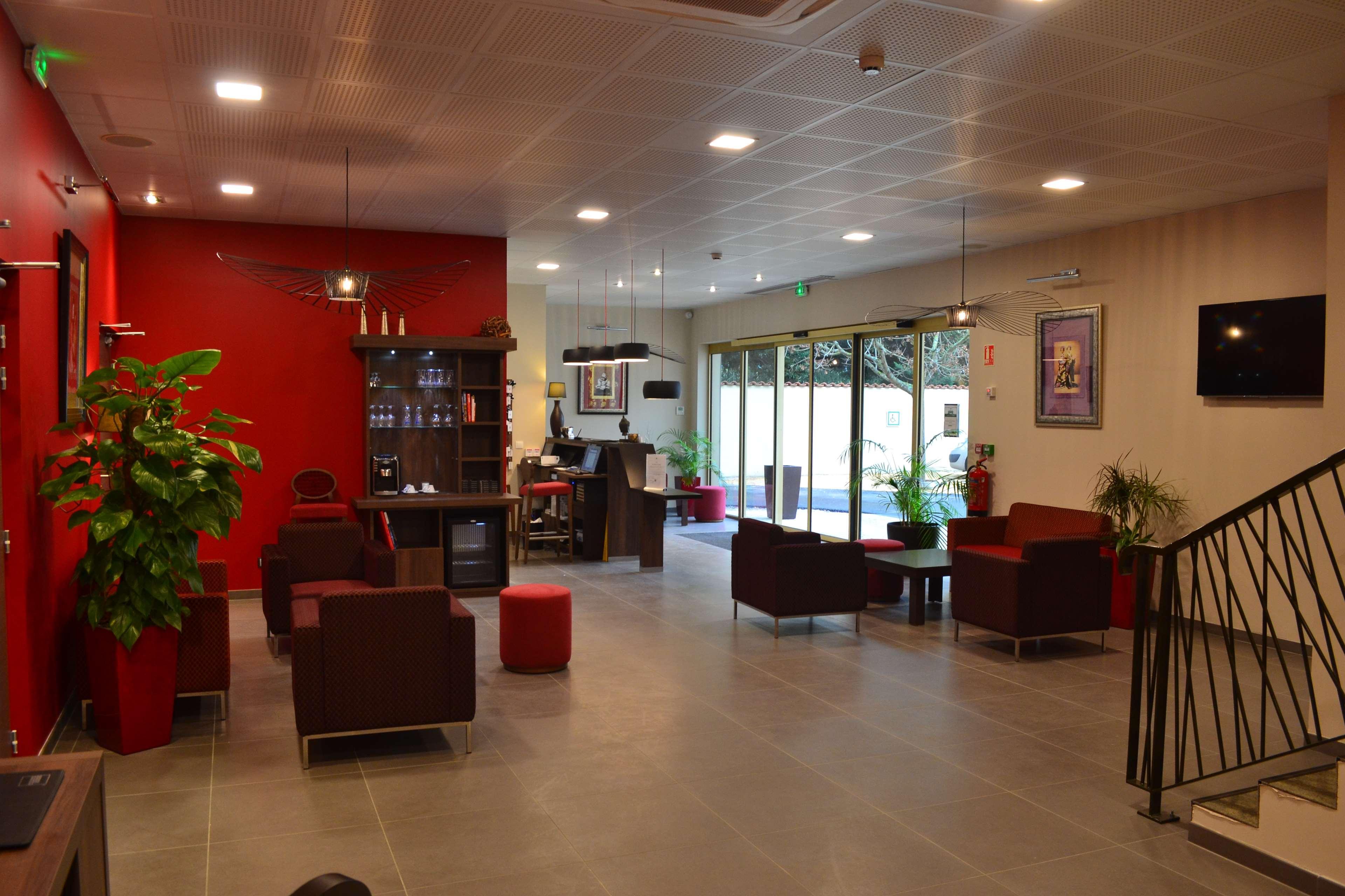 Best Western Hotel Des Barolles - Lyon Sud Бринье Екстериор снимка