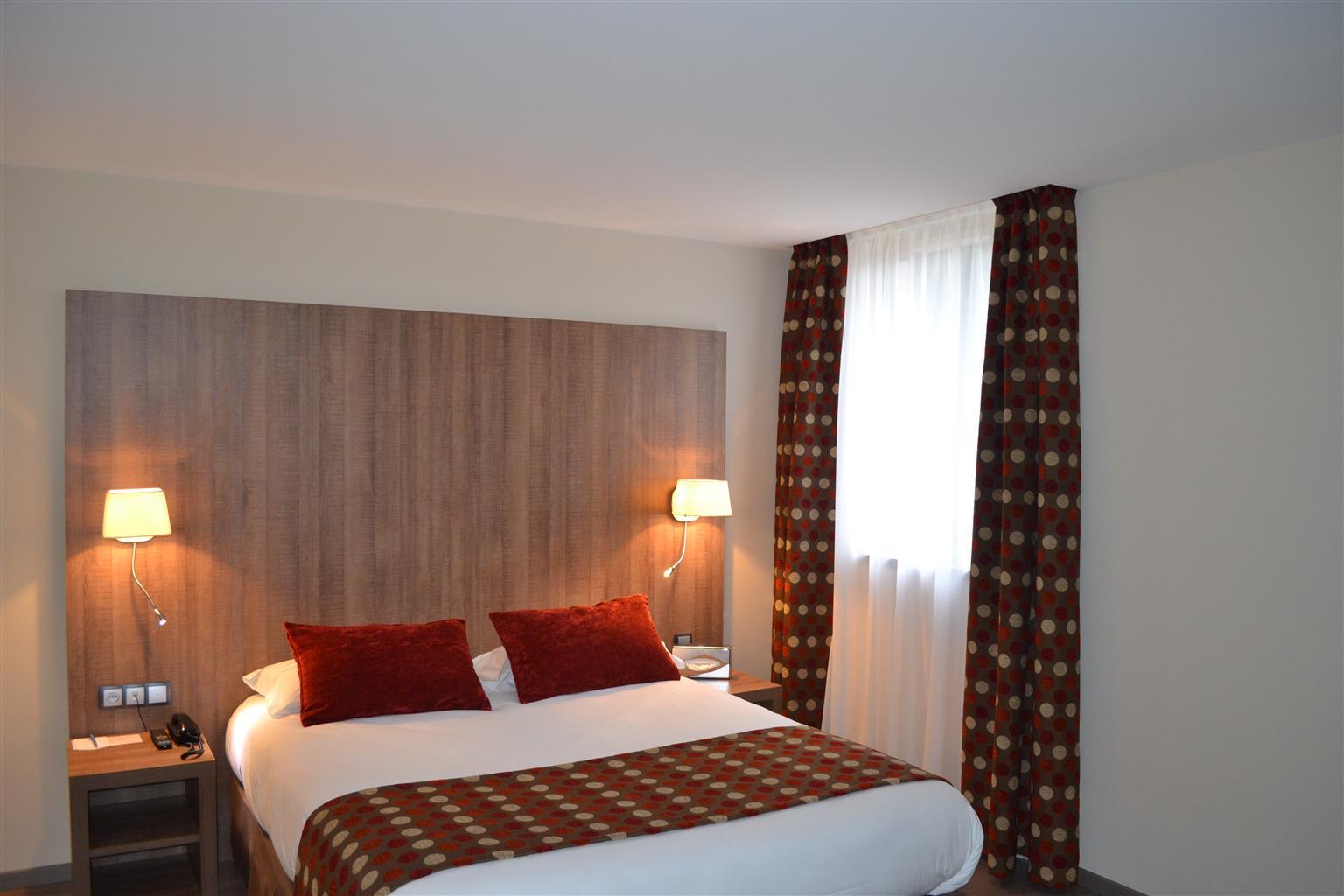 Best Western Hotel Des Barolles - Lyon Sud Бринье Екстериор снимка