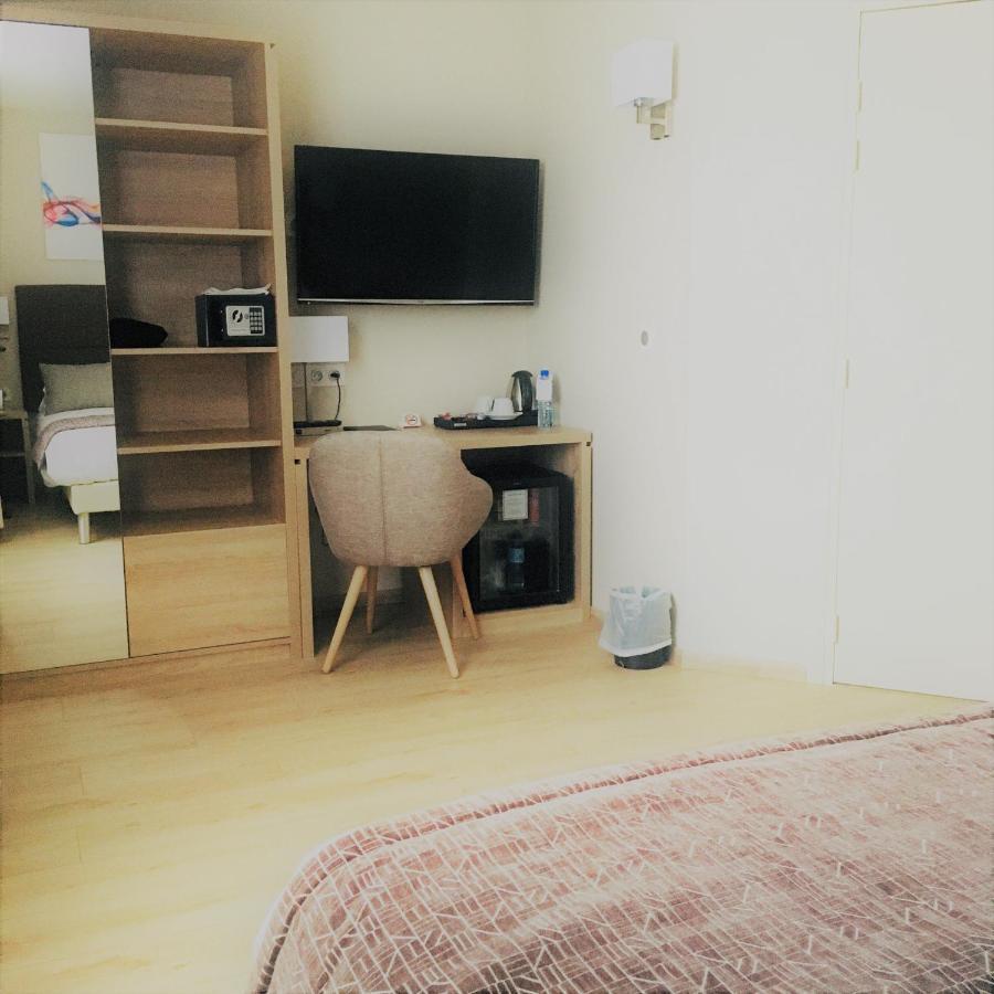 Best Western Hotel Des Barolles - Lyon Sud Бринье Екстериор снимка