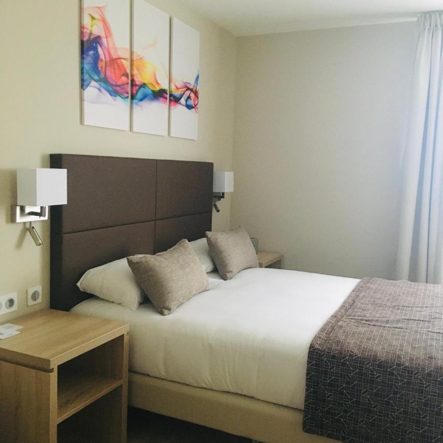 Best Western Hotel Des Barolles - Lyon Sud Бринье Екстериор снимка